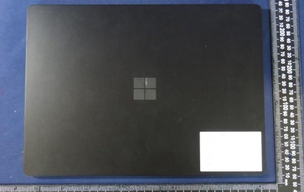 The rumoured new Surface Laptop 4. (Image source: Twitter @cozyplanes)